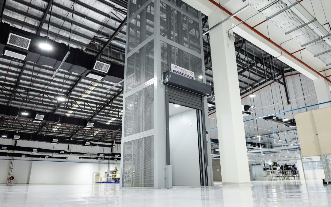 How Cargo Lifts Revolutionize Industrial Operations in Malaysia